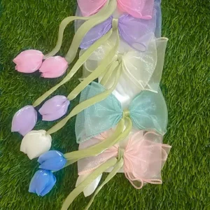 Pastel tulip bows